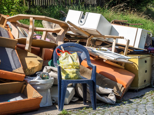 Best Construction Debris Removal  in Saugatuck, CT